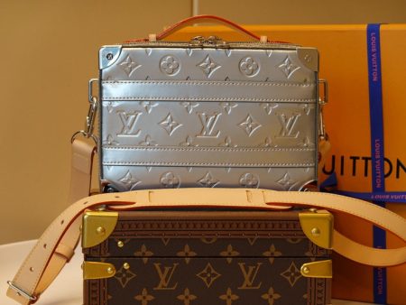 EH - Louis Vuitton Women Bags - 1050 For Sale