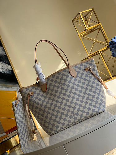 EH - Louis Vuitton Women Bags - 1037 For Discount